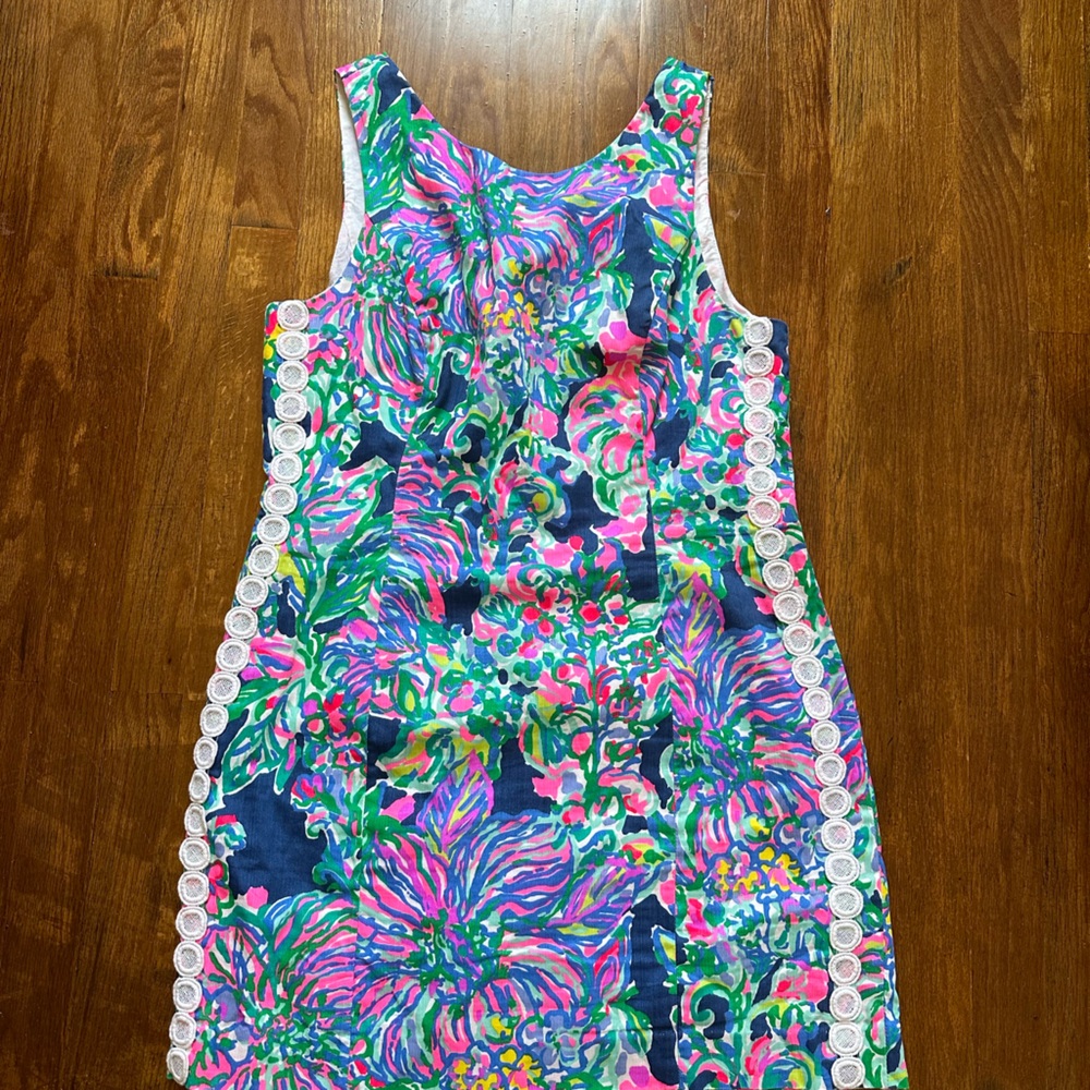 Lilly Pulitzer shift dress
